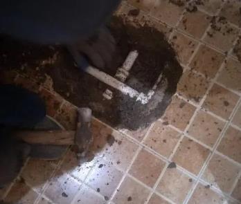 南召卫生间漏水维修公司为您分享下卫生间渗水如何处理及注意事项
